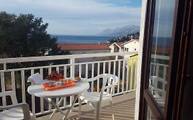 Studio Apartmani Marinella