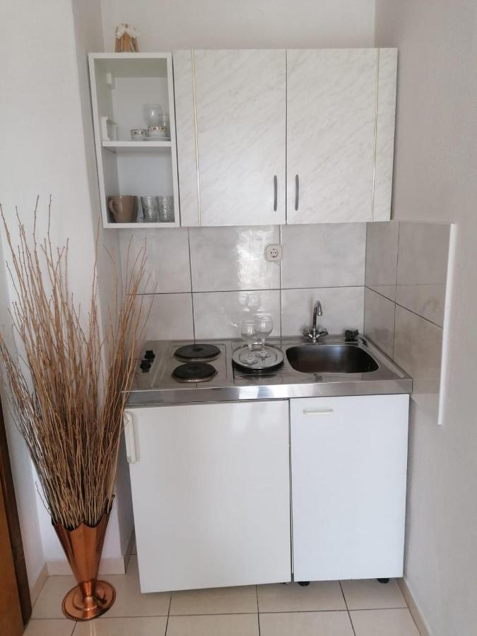 Studio Apartmani Marinella Baška Voda Exterior foto