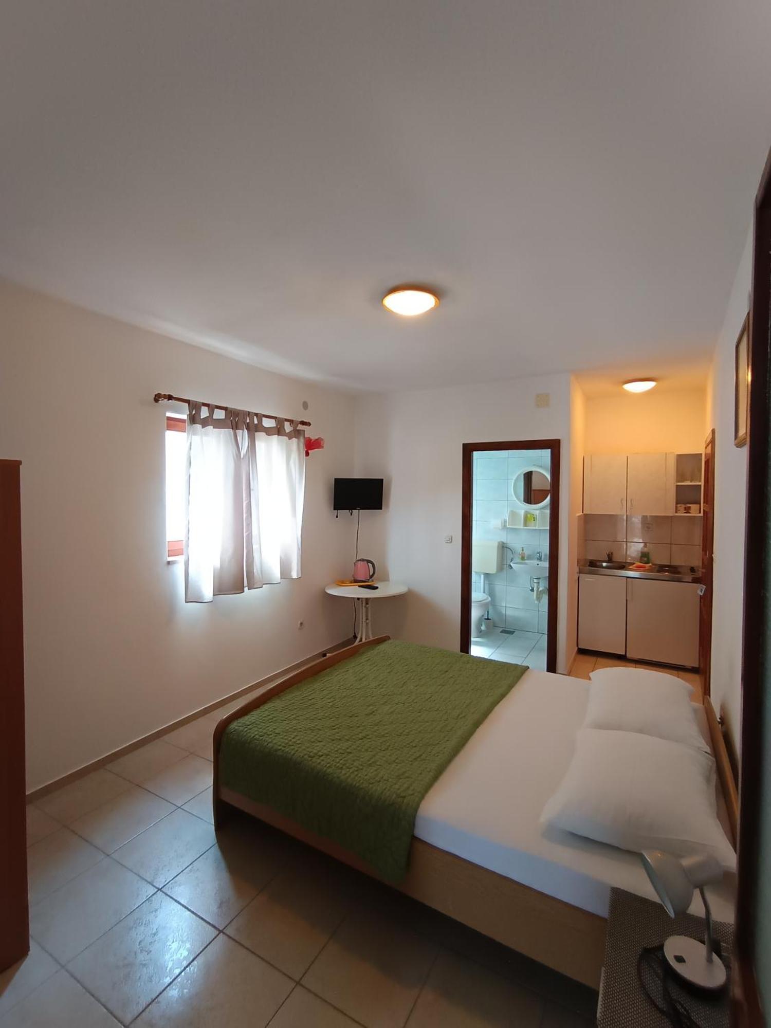 Studio Apartmani Marinella Baška Voda Zimmer foto