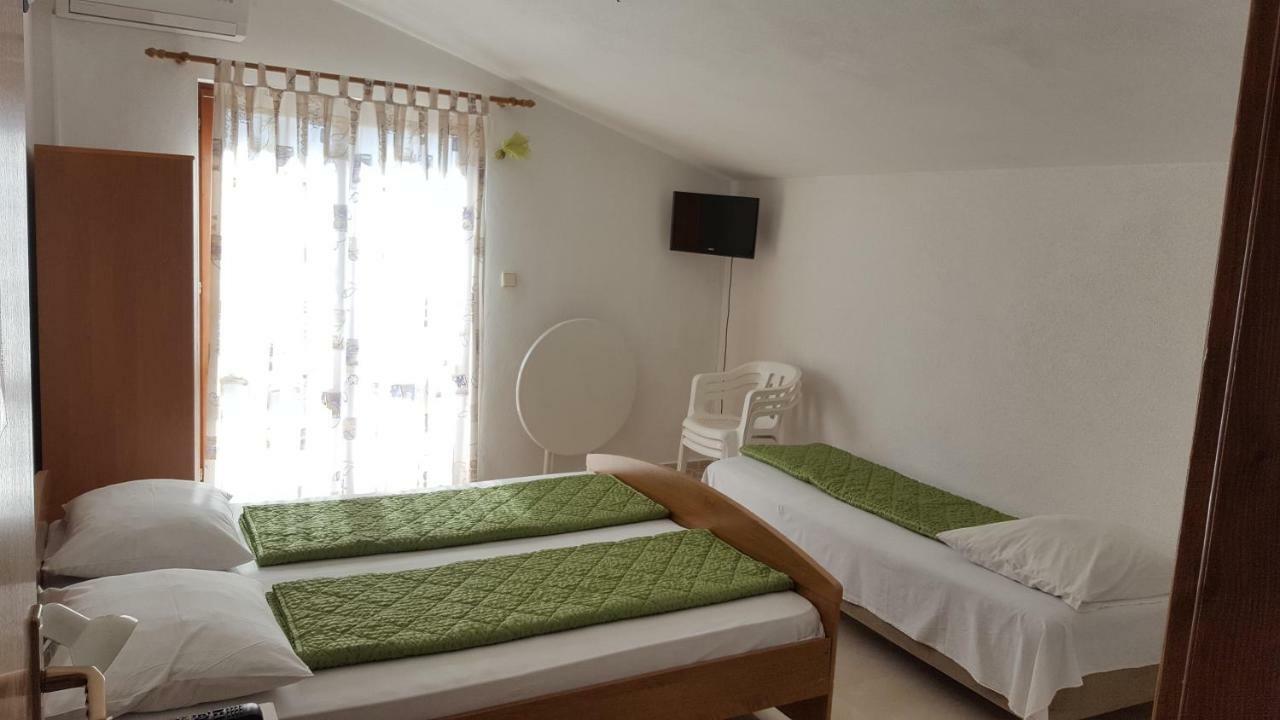 Studio Apartmani Marinella Baška Voda Exterior foto